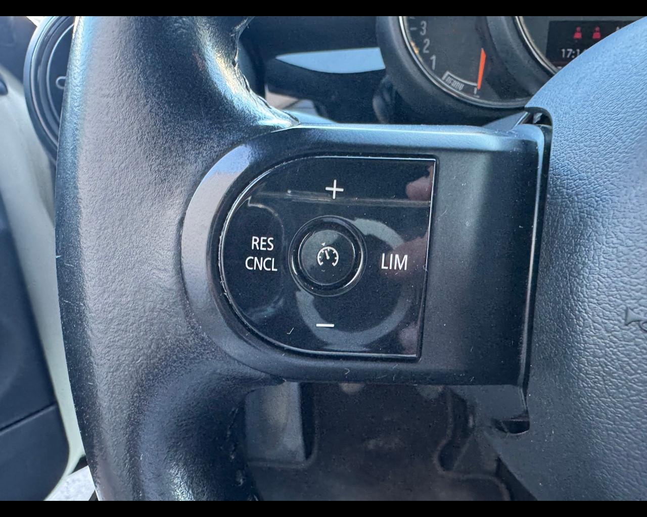 MINI Mini Cbr. (F57) - Mini 1.5 One Cabrio