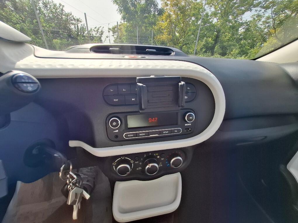RENAULT TWINGO 1.0 70CV LOVELY