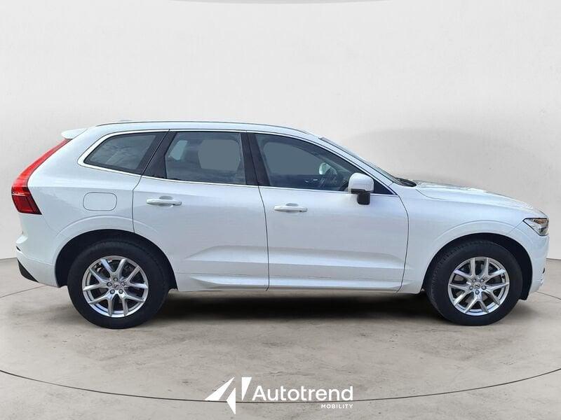 Volvo XC60 B4 197+14 CV Automatica Mild Hybrid Momentum Pro