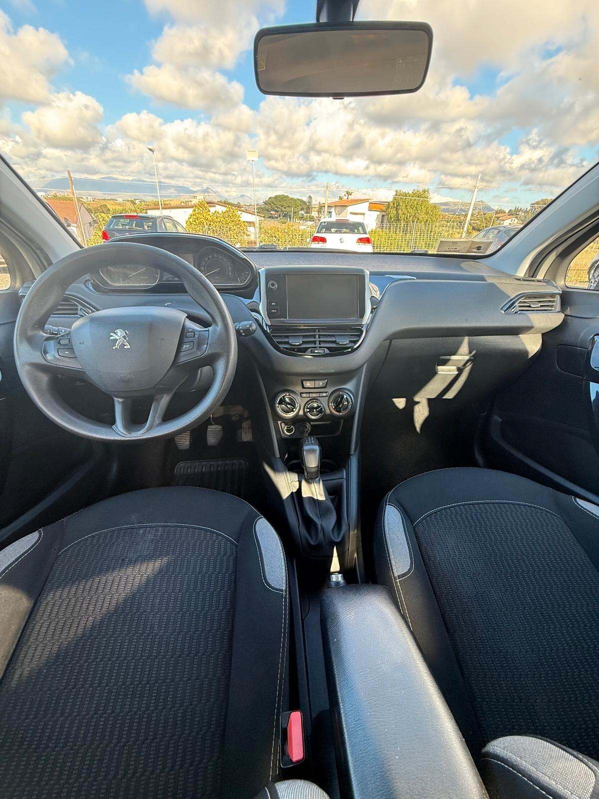 Peugeot 208 1.4 HDi 68 CV 5 porte Active