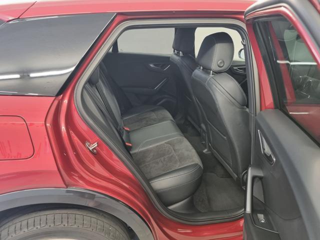AUDI Q2 35 TDI quattro S tronic S line Edition