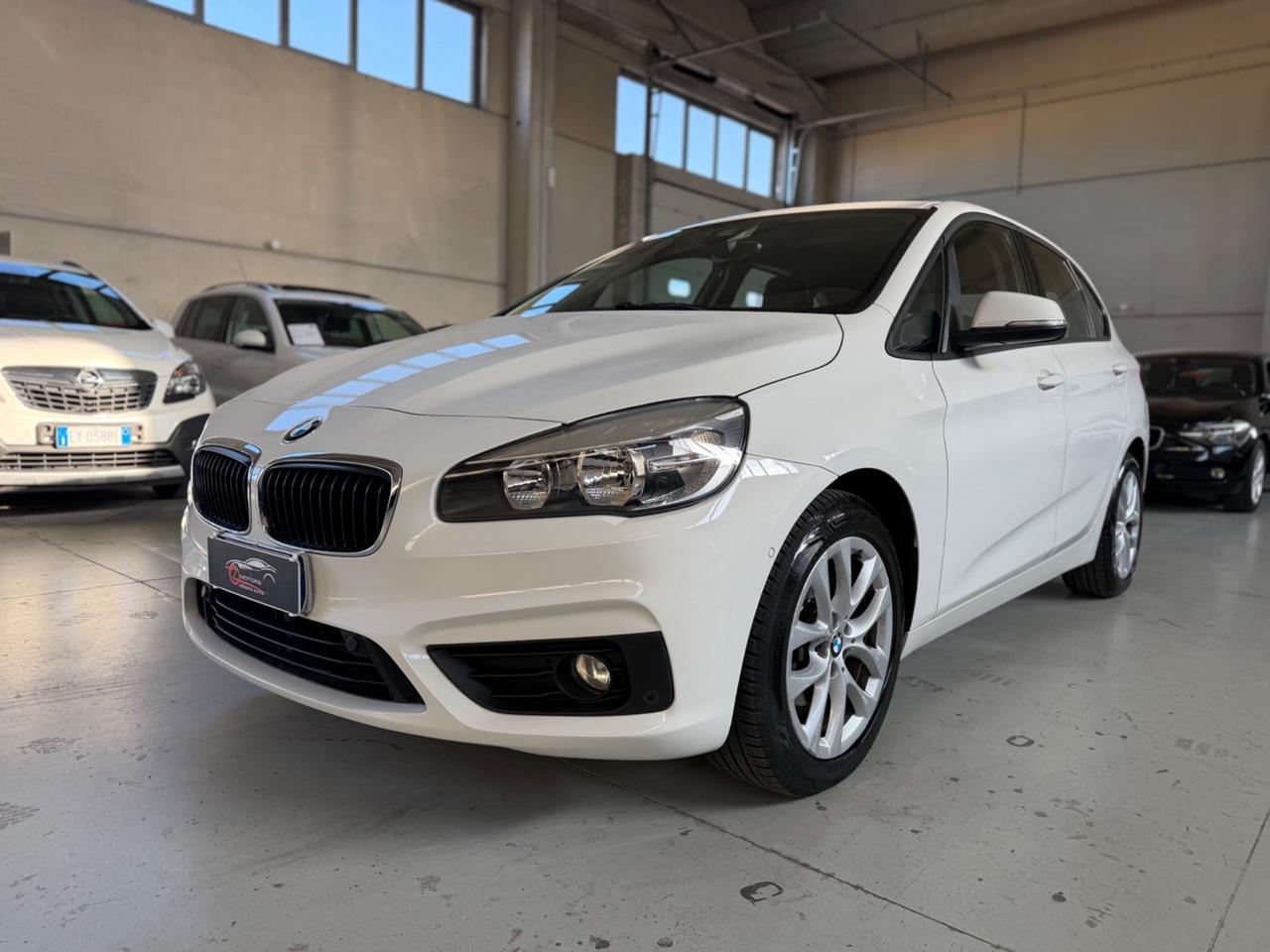 Bmw 2er Active Tourer 218i Advantage NEOPATENTATI