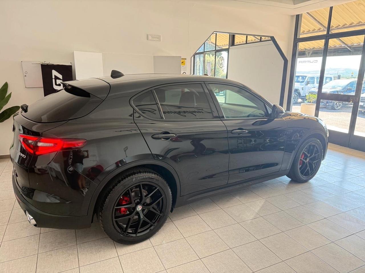 Alfa Romeo Stelvio 2.2 Q4 180cv iva esposta