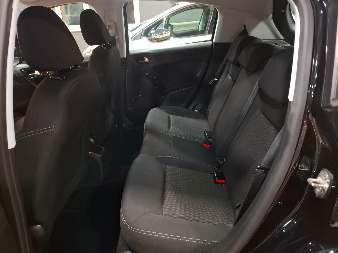 Peugeot 208 1.2 Benzina-GPL Neopatentato