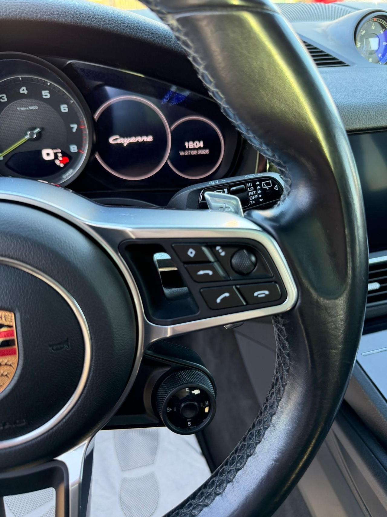 Porsche Cayenne 3.0v6 Hybrid 462cv full optional
