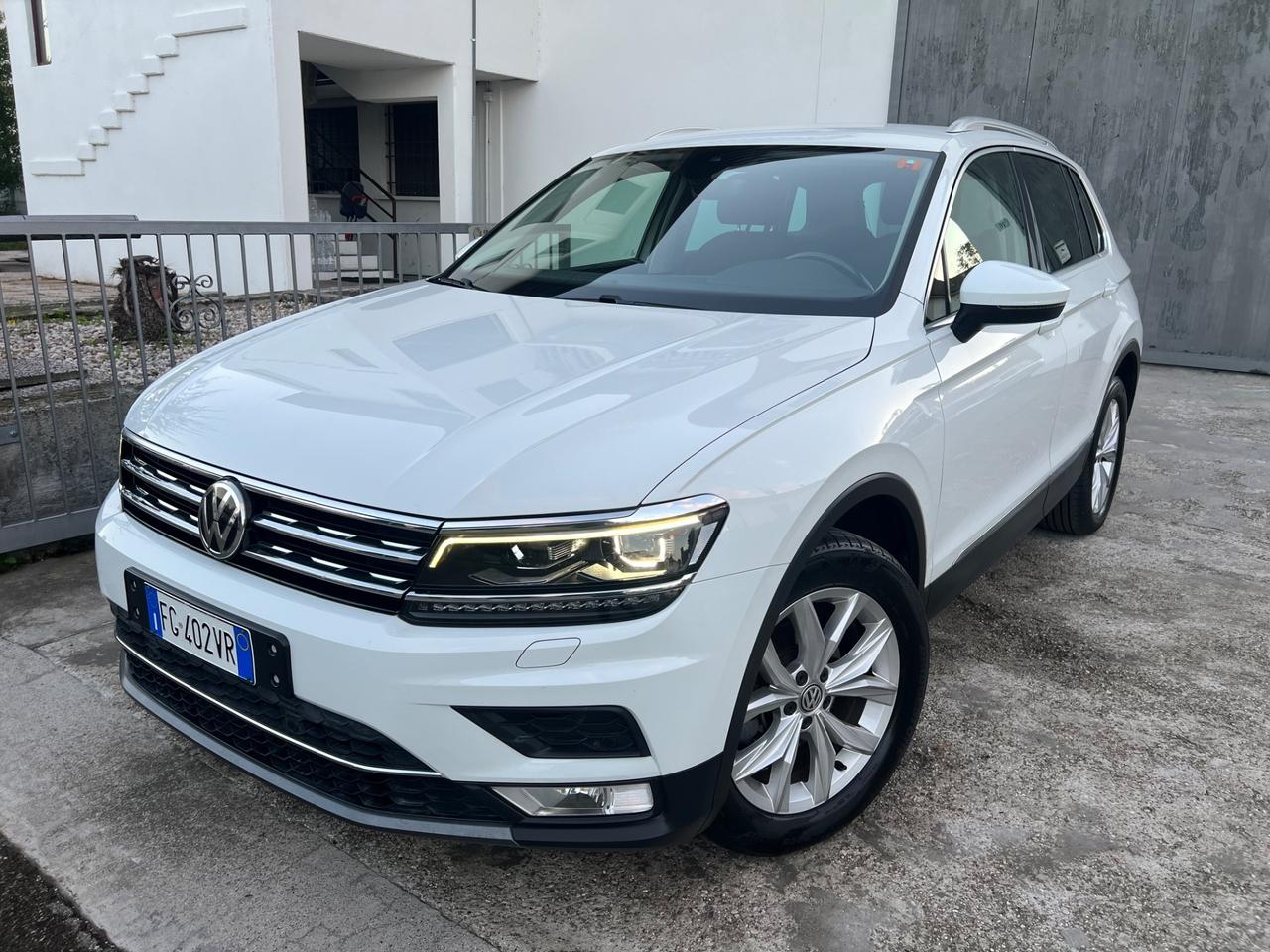 Volkswagen Tiguan 2.0 TDI DSG 4MOTION FULL OPT