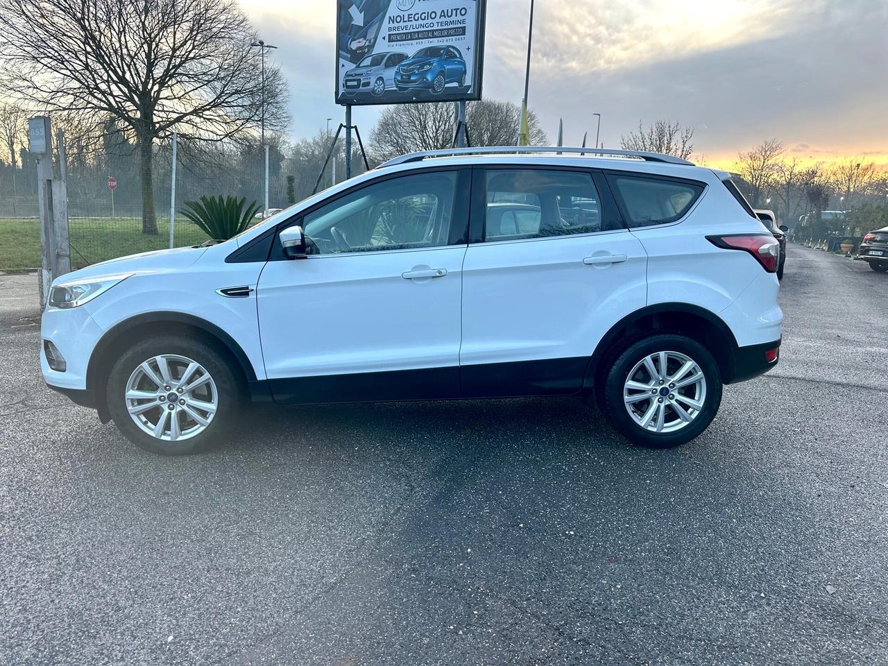 Ford Kuga 1.5 TDCI 120 CV S&S 2WD Titanium GARANZIA Permute e Rate