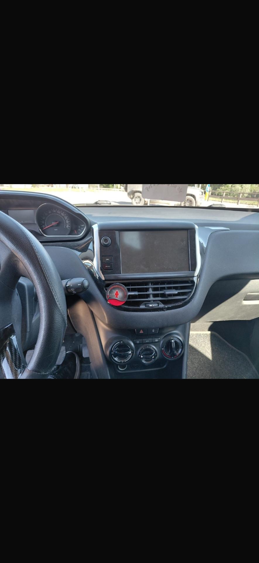 Peugeot 208 1.4 HDi 68 CV 5 porte Access