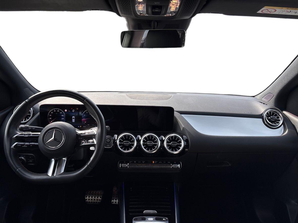 Mercedes-Benz B 180 AMG Line Premium auto