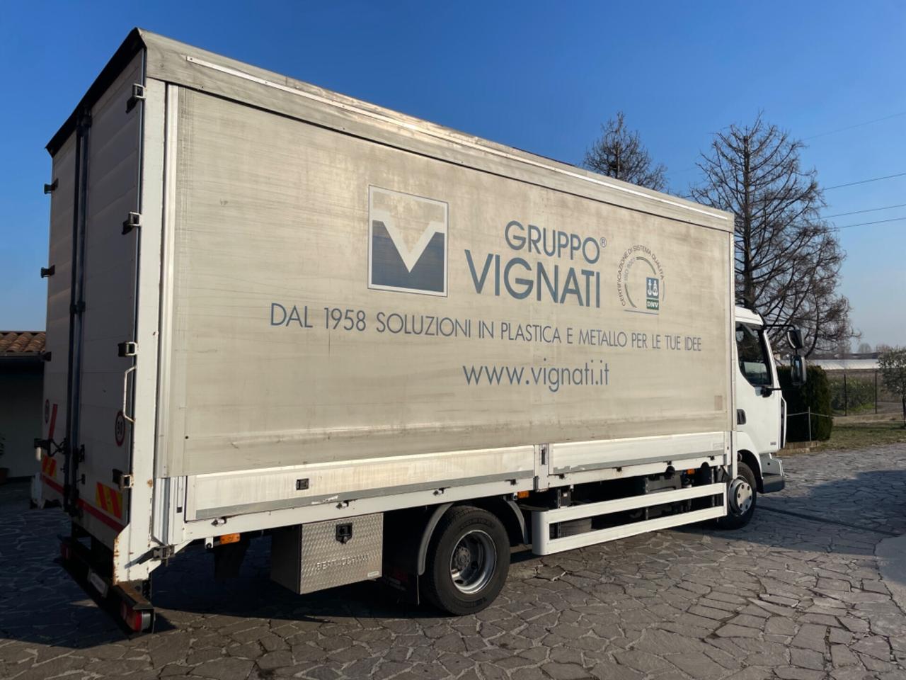 RENAULT TRUCKS