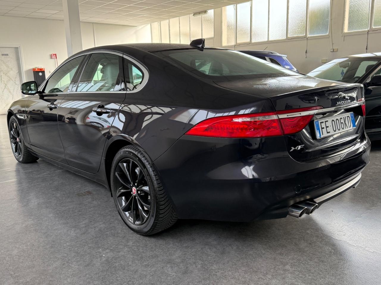 Jaguar XF 2.0 D 180 CV aut. Portfolio