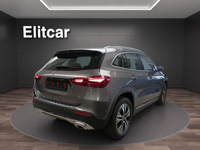 MERCEDES-BENZ GLA 180 d Automatic Progressive Advanced