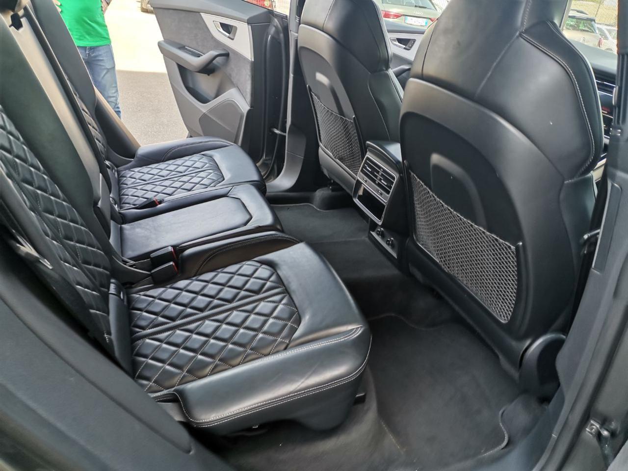 Audi Q8 50 TDI 286 CV quattro tiptronic Sport