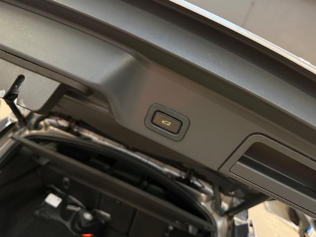 LAND ROVER Range Rover Evoque 2.0D I4 163 CV AWD Auto R-Dynamic SE
