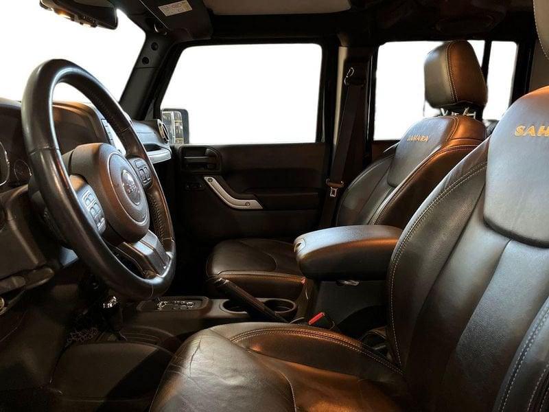 Jeep Wrangler III 2011 Unlimited Unlimited 2.8 crd Sahara auto E5+