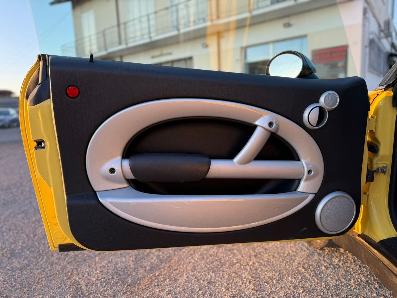 MINI Mini 1.6016V One de luxe
