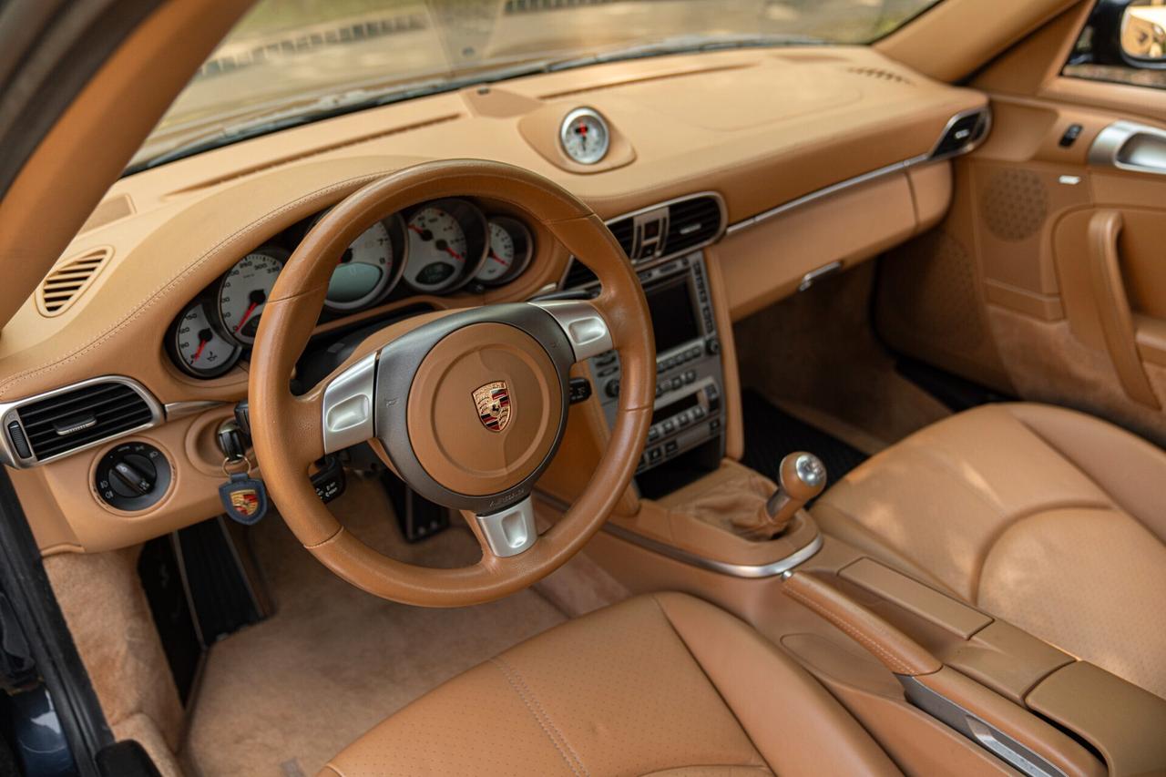 Porsche 997 (911) CARRERA S - RDS01990