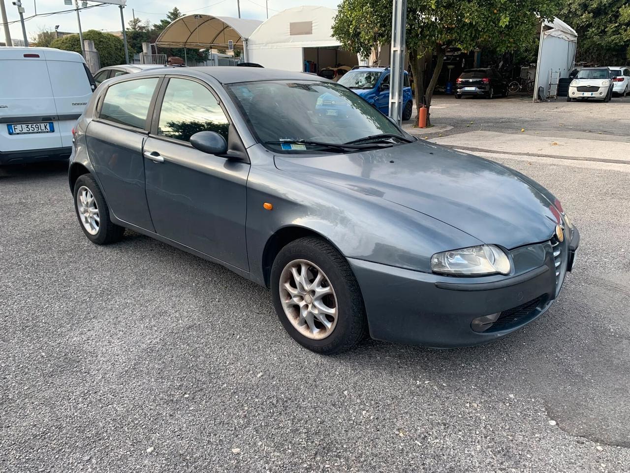 Alfa Romeo 147 1.9 Jtd 140cv 5 porte Distinctive