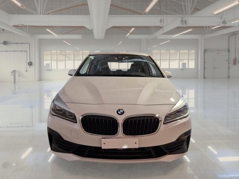 BMW 218 ACTIVE TOURER xDrive Business Aut.