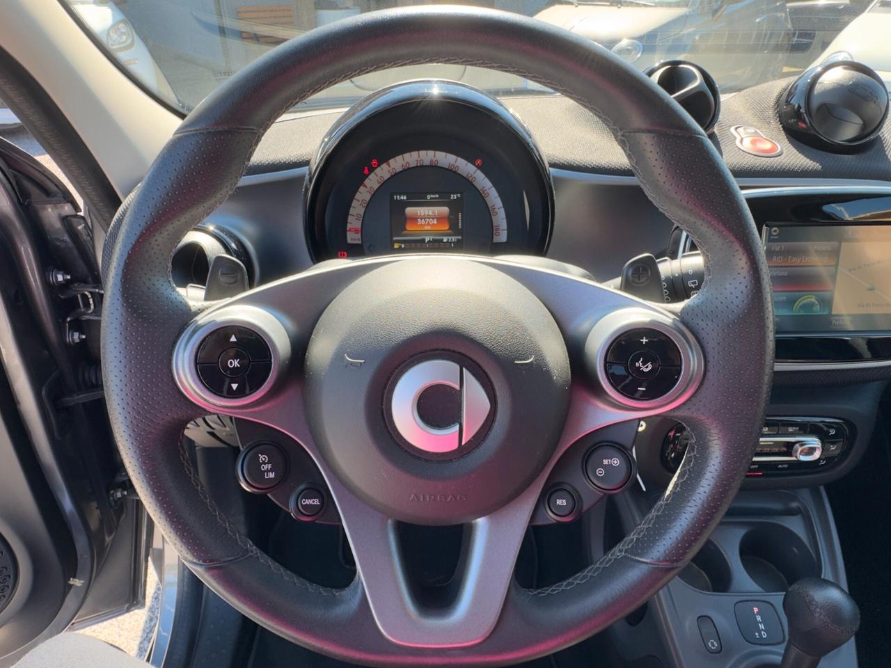 Smart ForFour 90CV TURBO SPORT LED NAVI KAMERA TETTO FULL!!