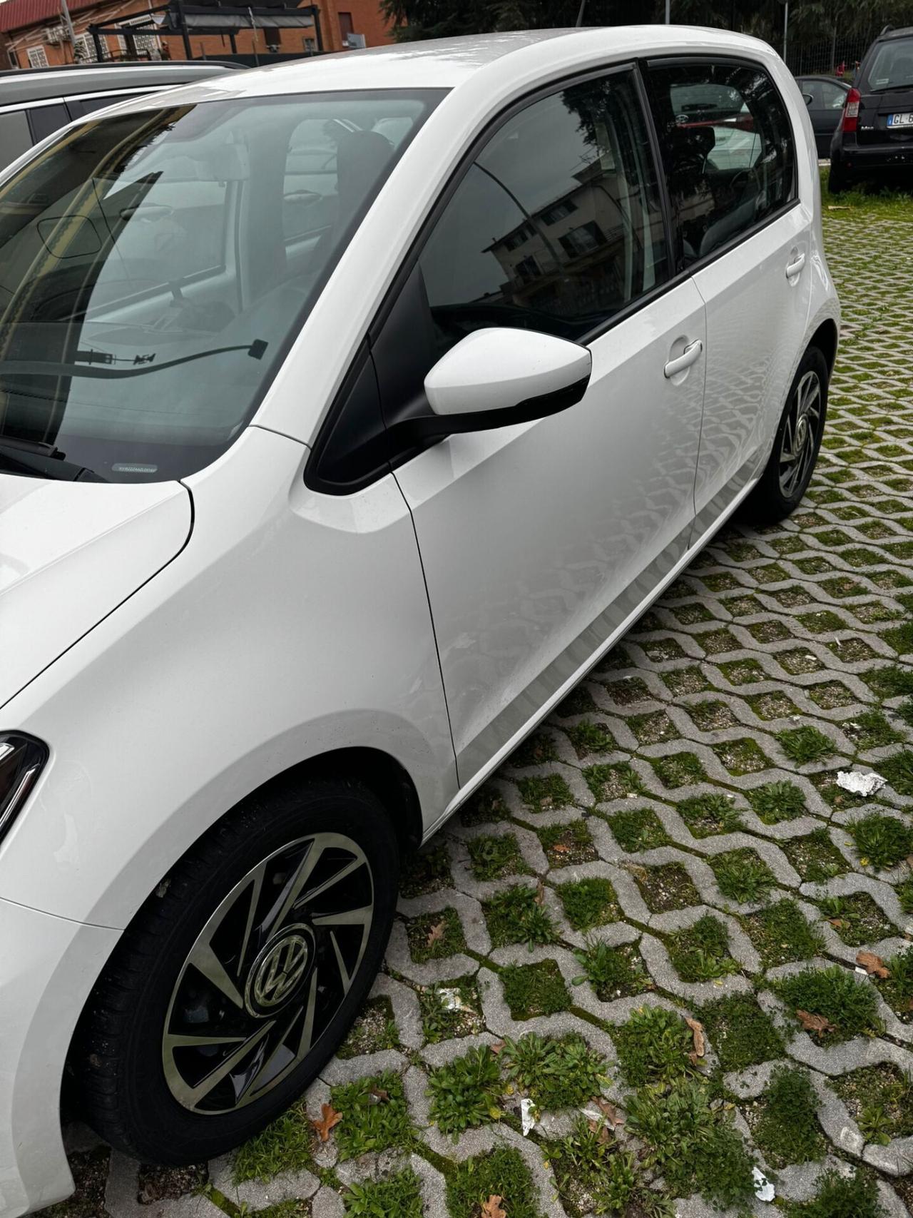 Volkswagen up! 1.0 5p. move BlueMotion Technology