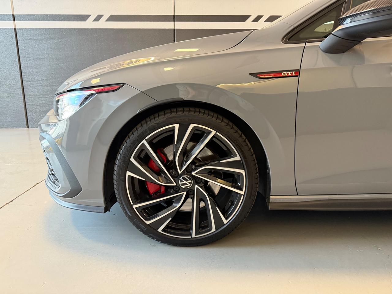 Volkswagen Golf GTI 2.0 245cv DSG