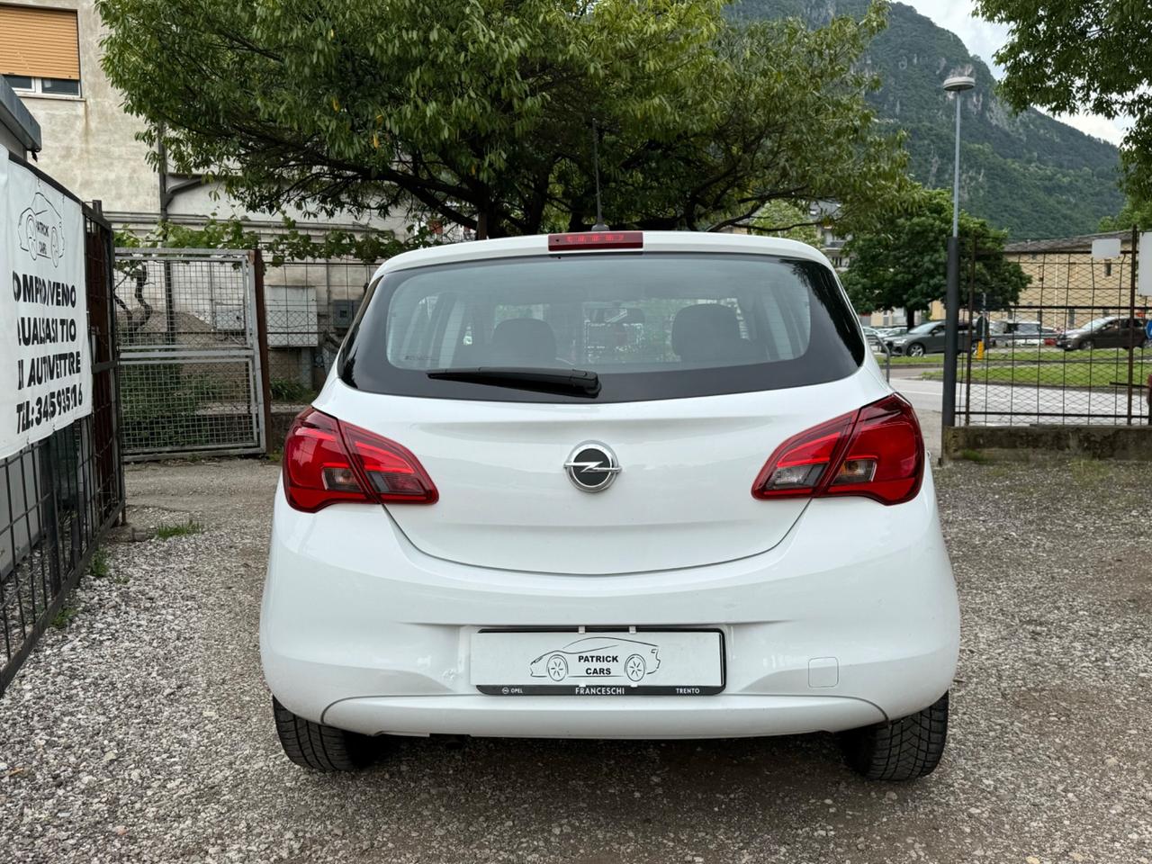 Opel Corsa ok neopatentati GARANZIA 12 MESI
