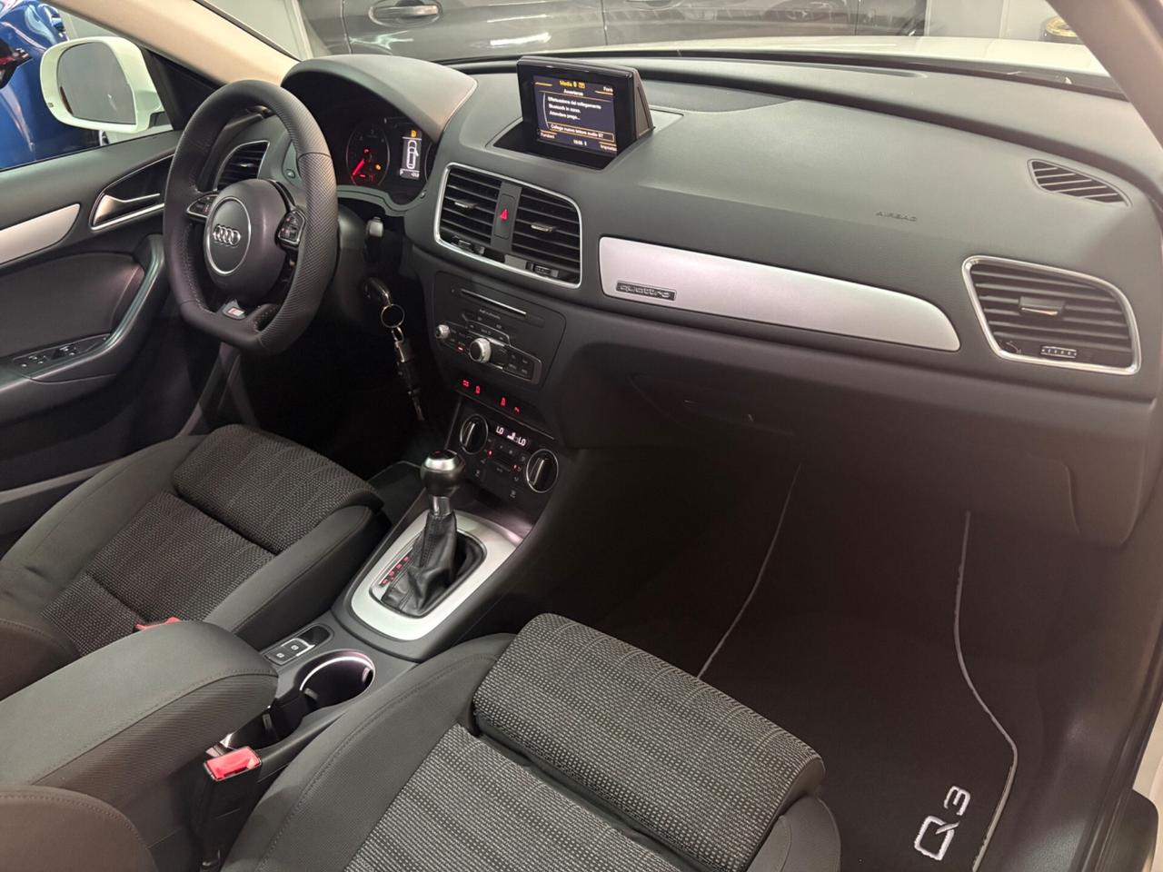 Audi Q3 2.0 150 CV quattro S tronic Sport * TETTO APRIBILE
