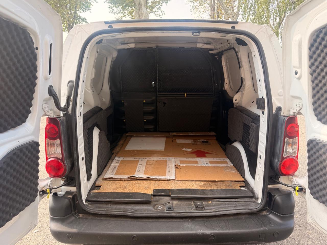 Citroen Berlingo BlueHDi 100 Van 3 posti Club L1