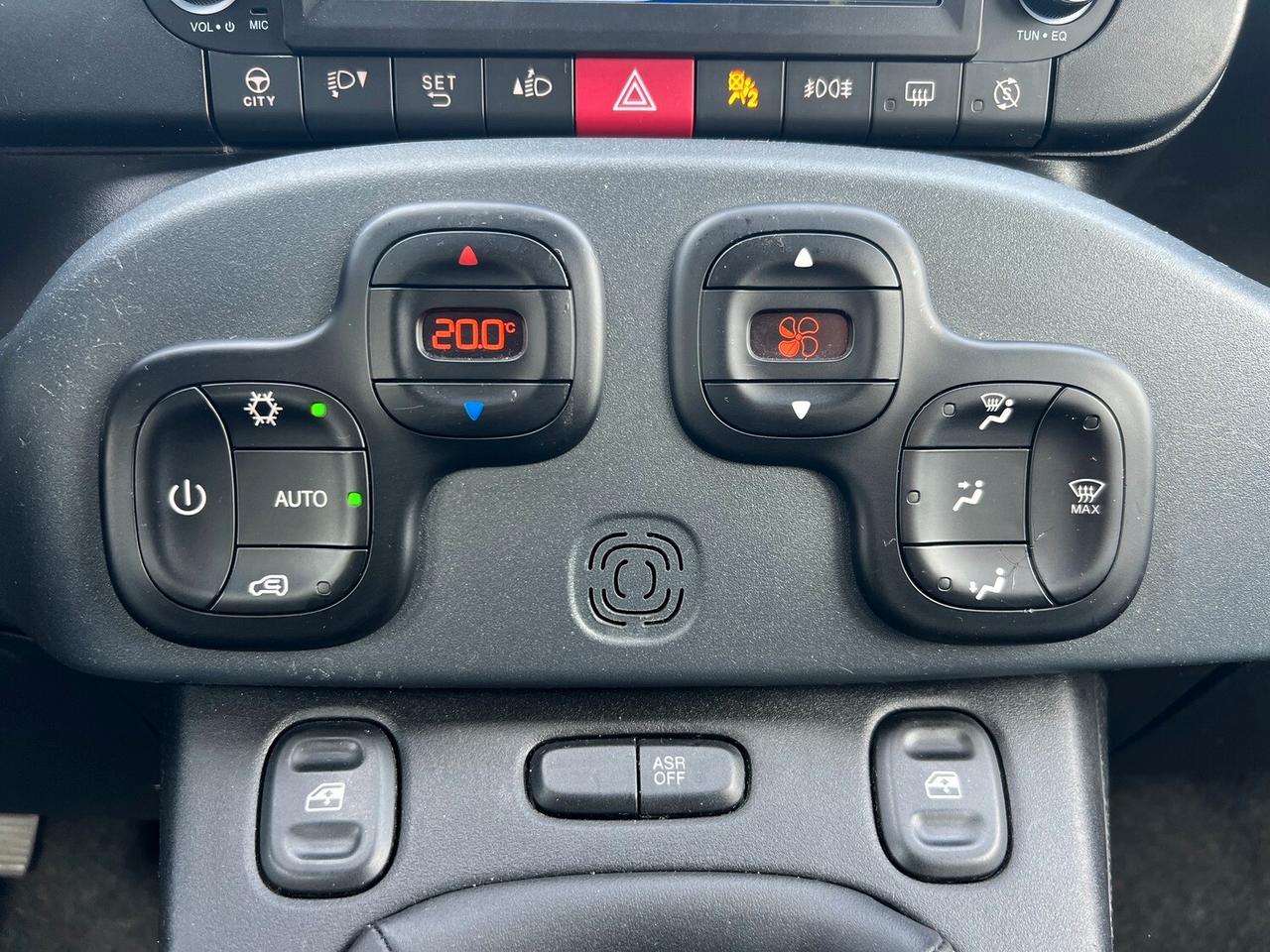 Fiat Panda 1.0 Hybrid City Cross PREZZO REALE