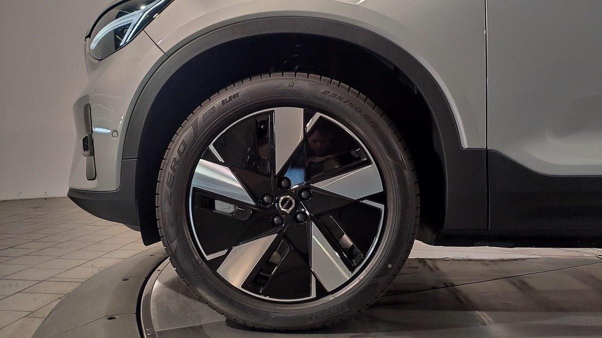 VOLVO Ex40 Single Motor Extended Range Rwd Ultra