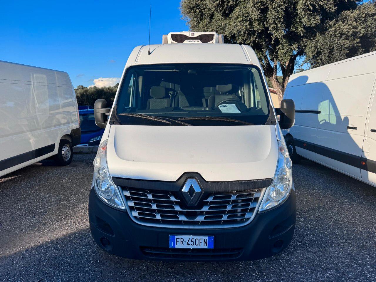 RENAULT Master T33 2.3 dci 130cv L2H3 E6 ISOTERMICO FRIGO FNAX
