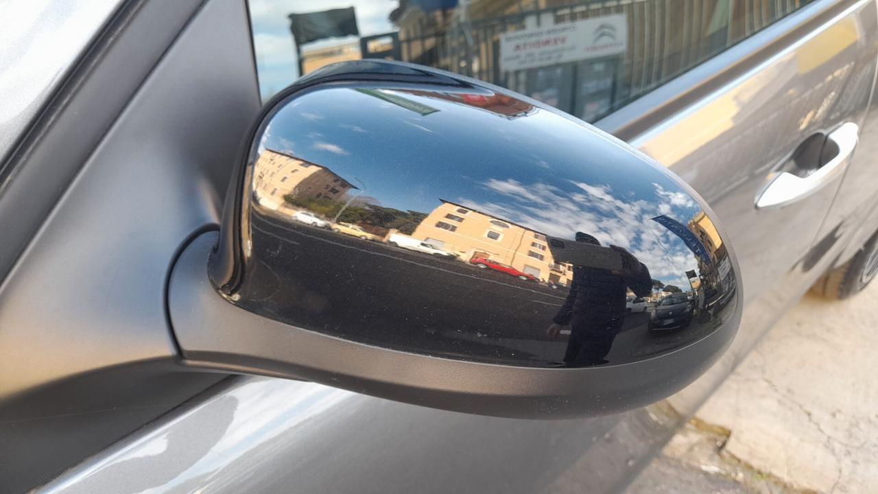 Lancia Ypsilon 1.0 FireFly 5 porte S&S Hybrid Gold Plus