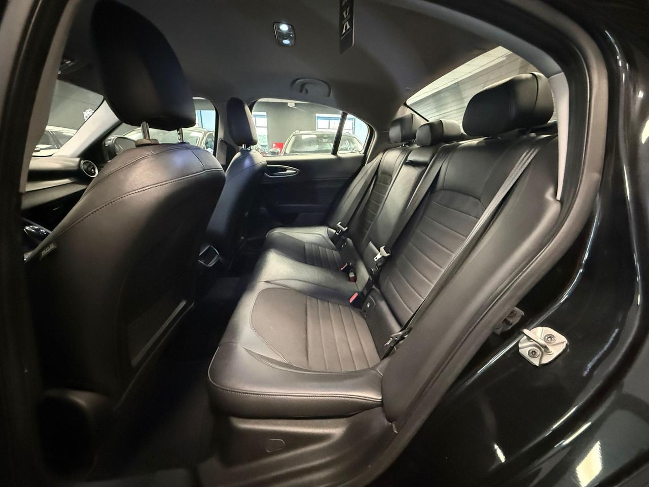 Alfa Romeo Giulia 2.2 Turbodiesel 150 CV AT8