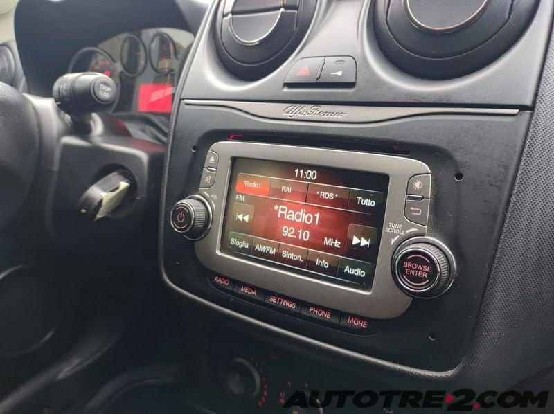 Alfa Romeo MiTo 1.3 JTDM 85cv Distinctive -