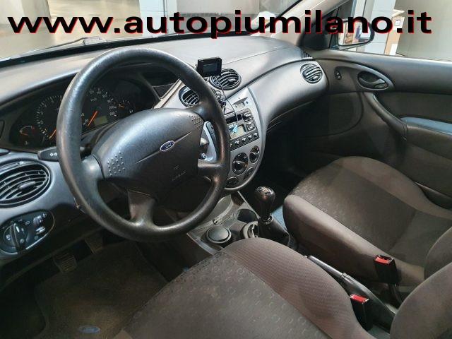 FORD Focus 1.6i 16V cat SW Ambiente