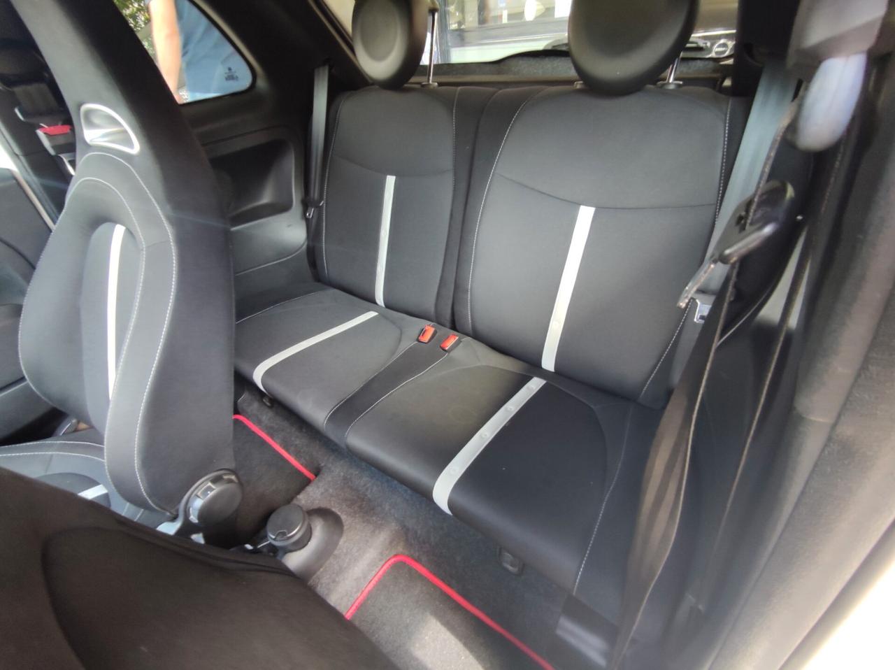 Abarth 500 1.4 Turbo T-Jet Custom AUTOMATICA
