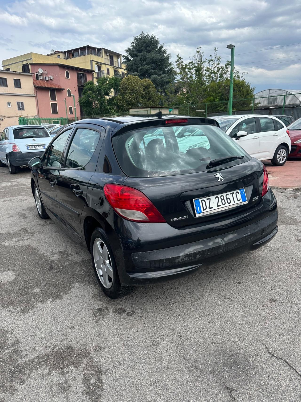Peugeot 207 1.4 VTi 95CV 5p. XS