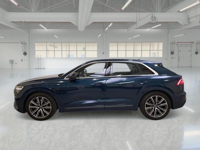 AUDI Q8 50 TDI 210kW quattro tiptronic Sport