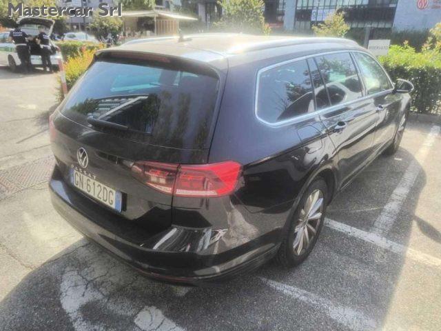 VOLKSWAGEN Passat Variant Passat VIII Variant 2.0 tdi Business 150cv dsg TG