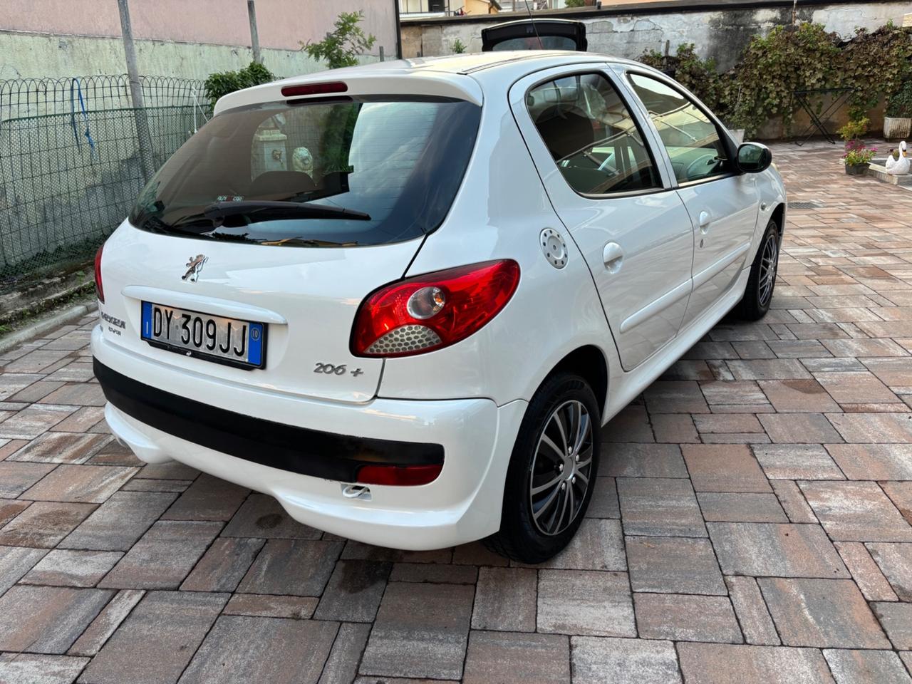 Peugeot 206 Plus 1.1 60CV 5p. benzina+GPL scade 2030