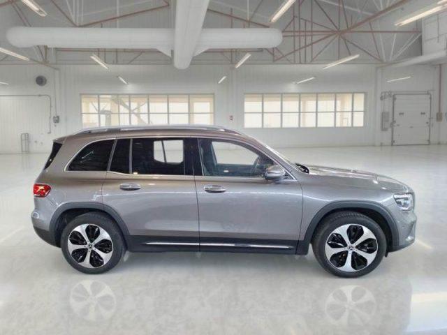 MERCEDES-BENZ GLB 180 d Automatic Sport Plus