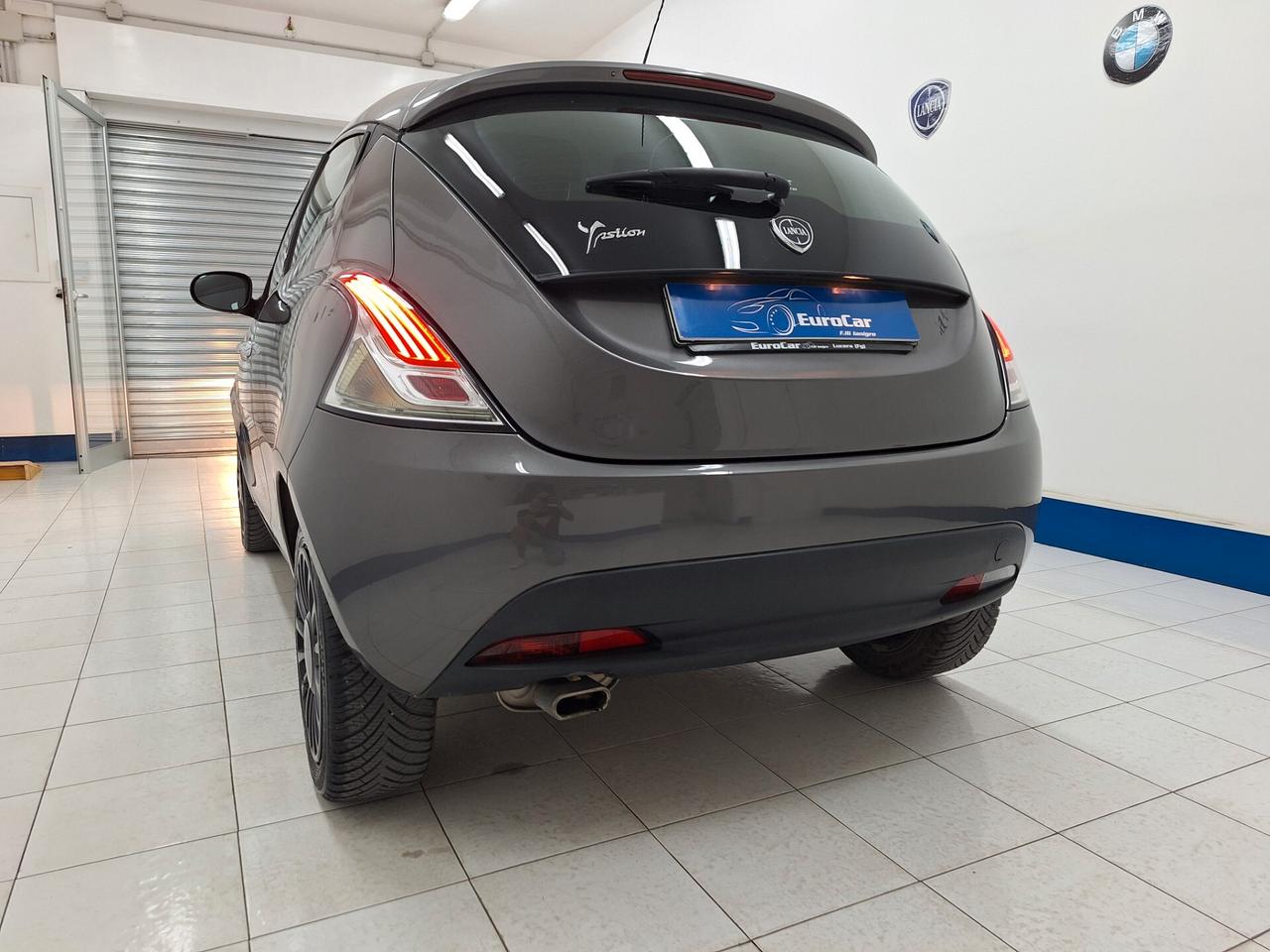 Lancia Ypsilon 1.2 69cv Platinum
