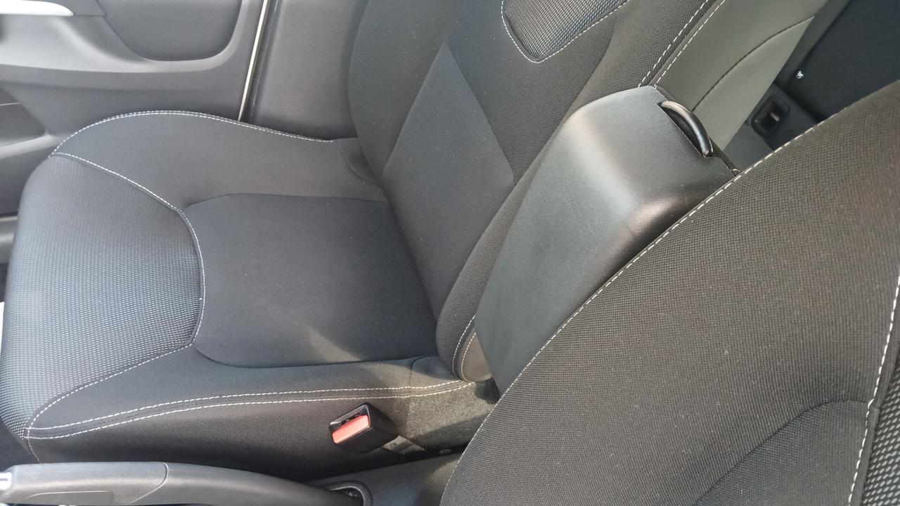 Renault Clio 0.9 TCe 12V 90CV FULL OPTIONAL