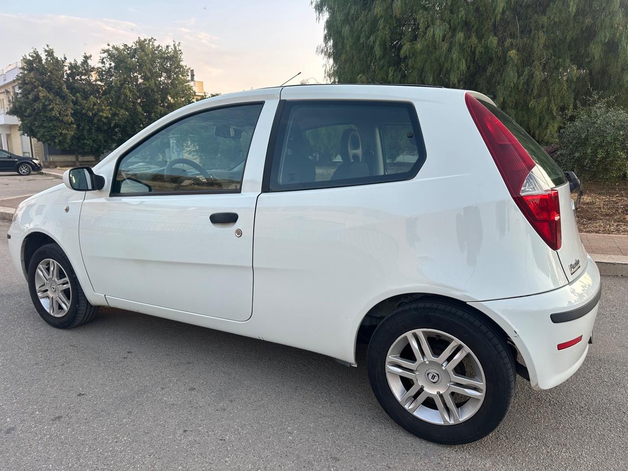 Fiat PUNTO 1.2 GPL 2010 - SOLO 157 MILA KM