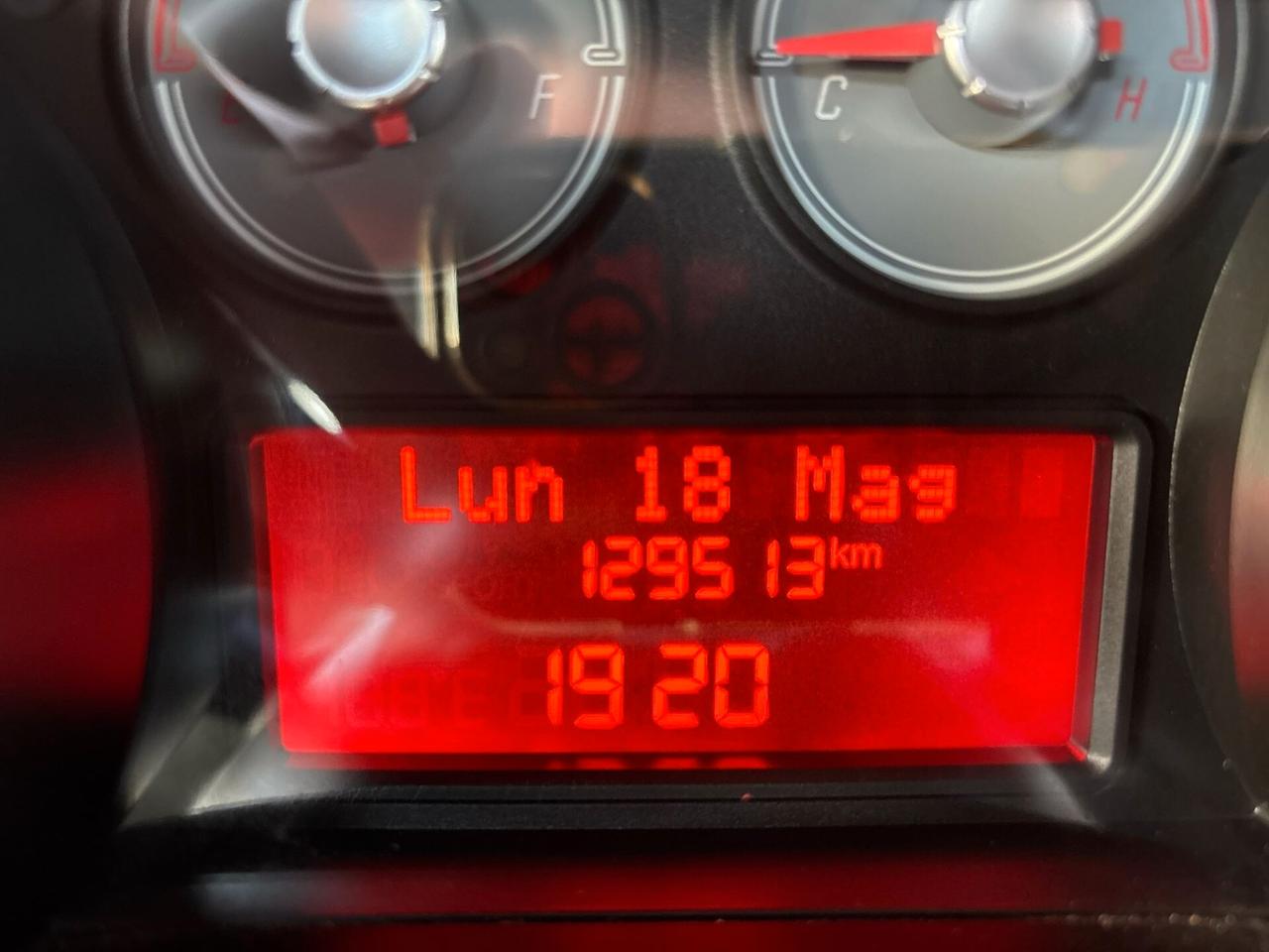 FIAT PUNTO 1.3 MJT 75 CV Lounge