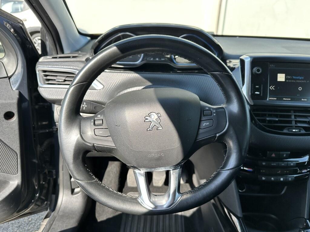 Peugeot 2008 1.2 PureTech Allure MOTORE NUOVO
