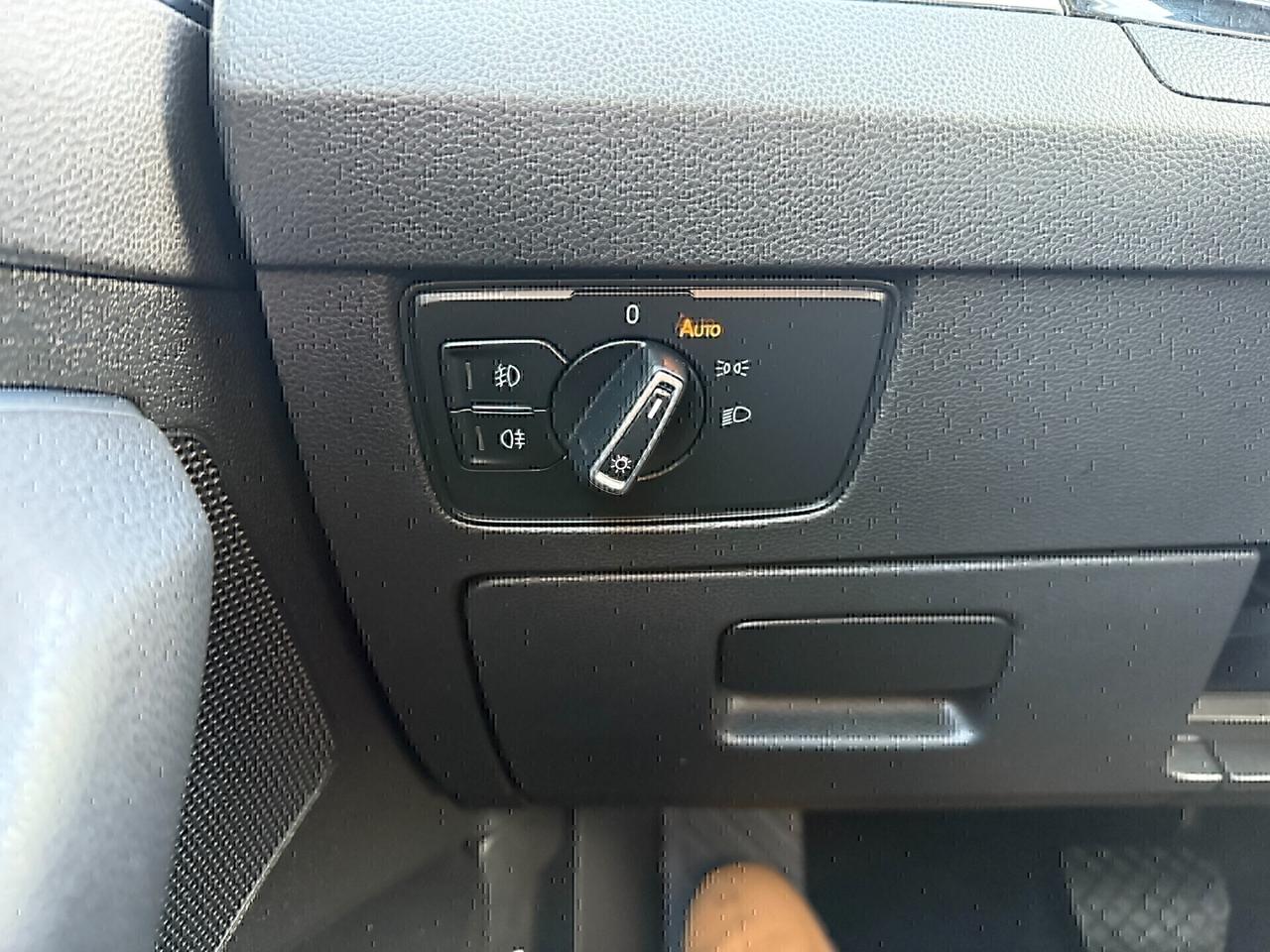 Volkswagen Passat Variant 2.0 TDI SCR 122 CV EVO DSG Business