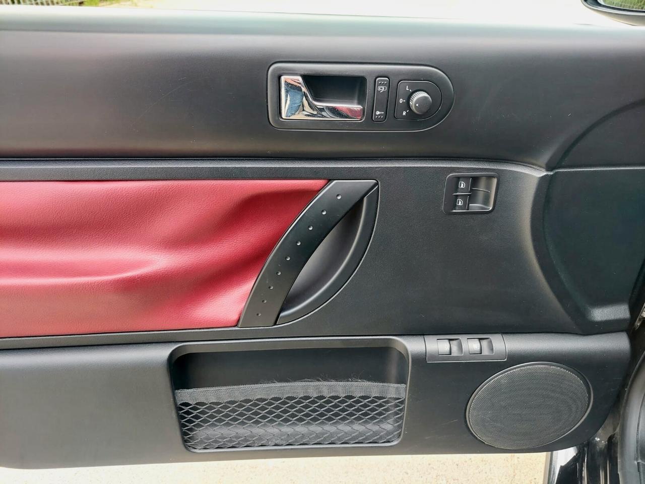 VOLKSWAGEN New Beetle 1.6 FL - 2009