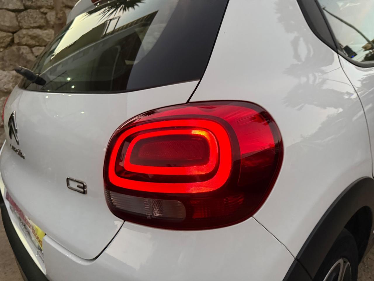 Citroen C3 1.2 benz. 83cv S&S Shine+AIRBUMP/LED2022